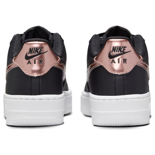 Nike Air Force 1 SE